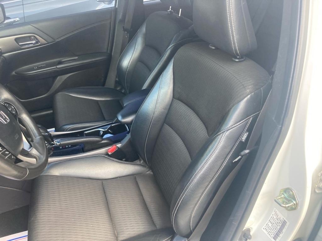 Honda Accord Sedan Sport CVT 2017