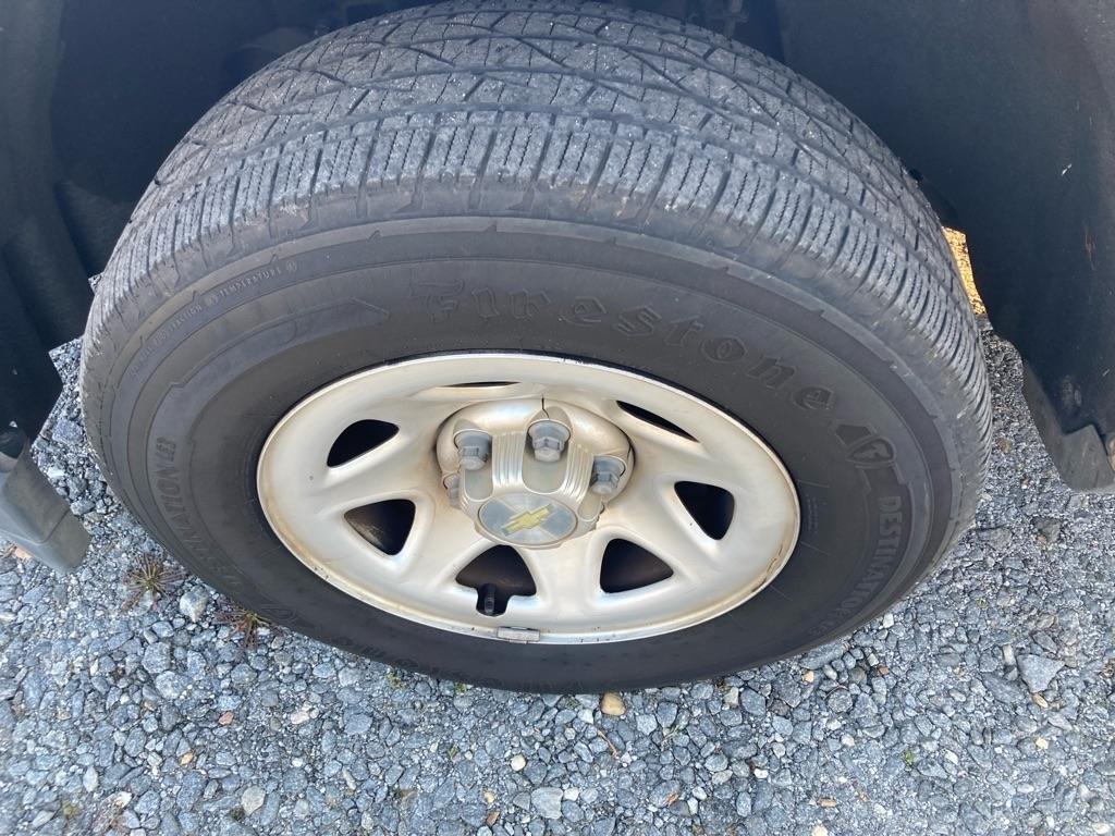 Chevrolet Silverado 1500 2WD Reg Cab 133.0" Work Truck 2016