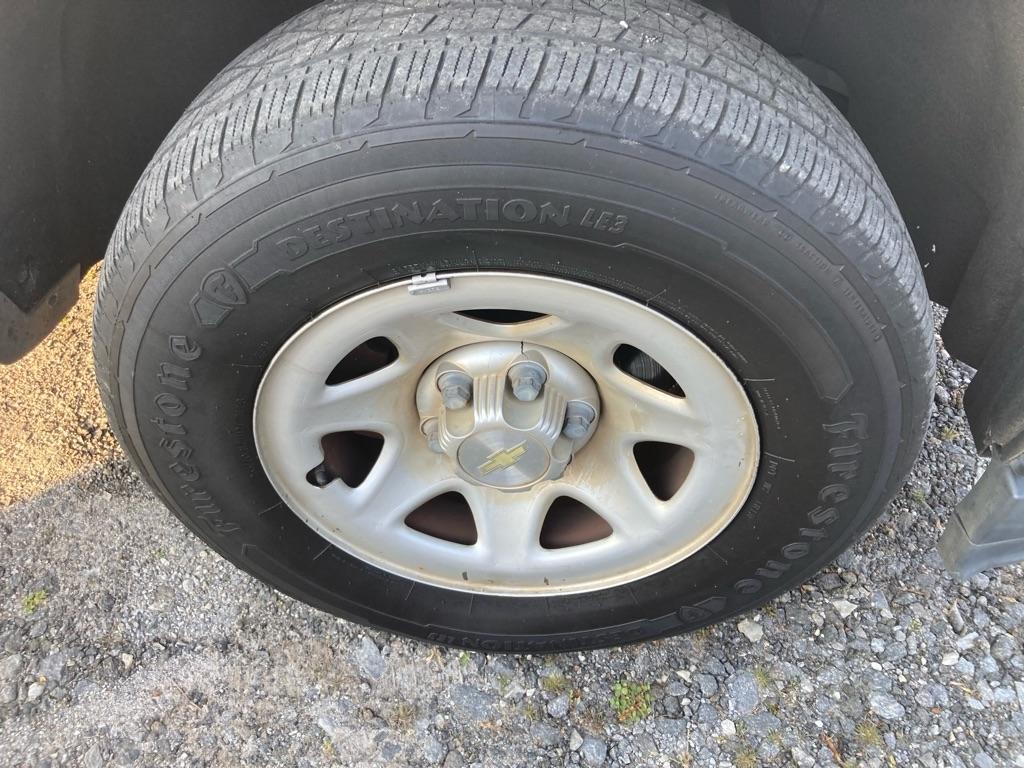 Chevrolet Silverado 1500 2WD Reg Cab 133.0" Work Truck 2016