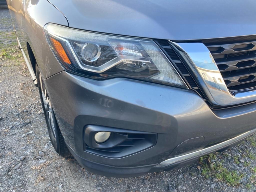 Nissan Pathfinder FWD SV 2019