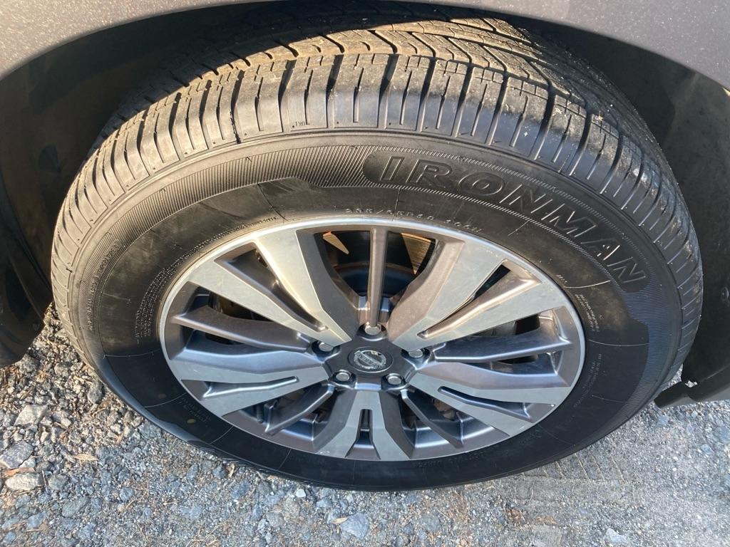 Nissan Pathfinder FWD SV 2019