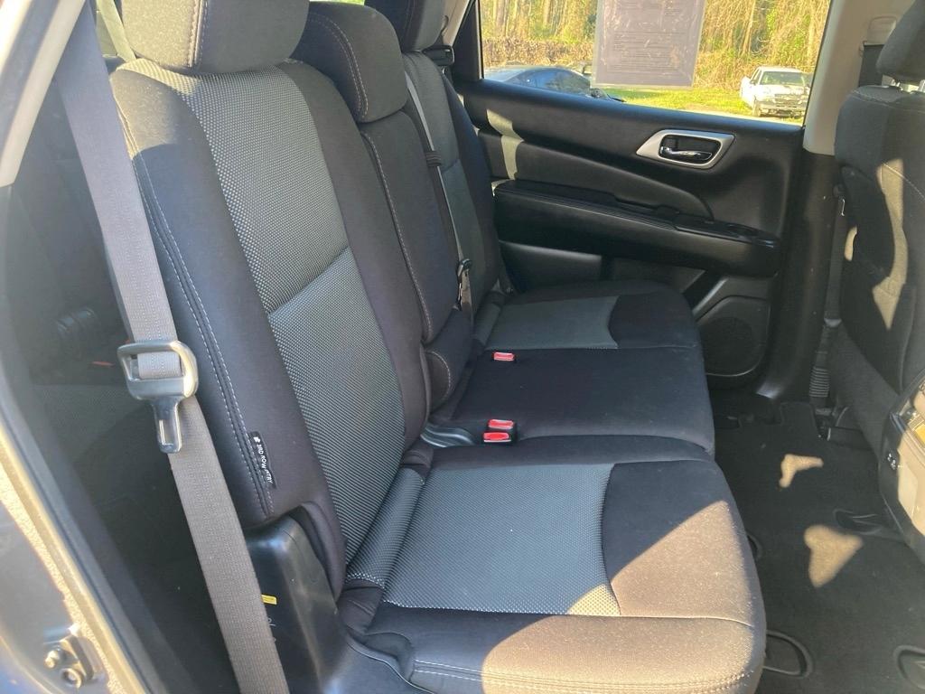 Nissan Pathfinder FWD SV 2019