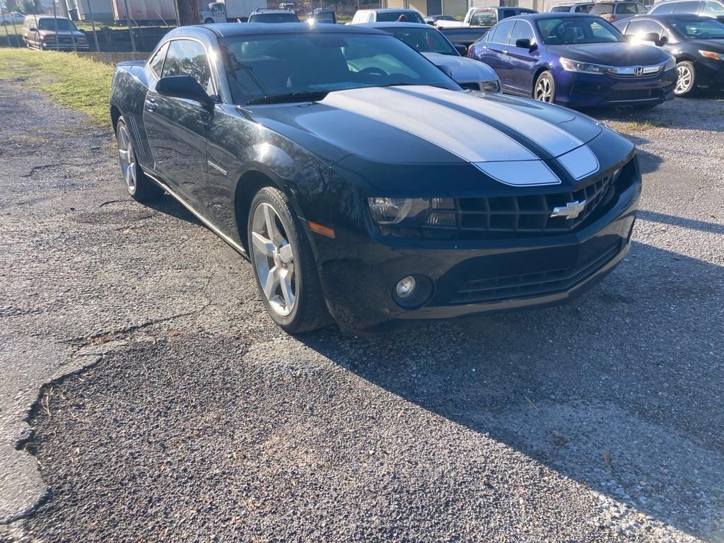 Chevrolet Camaro 2dr Cpe 1LS 2011
