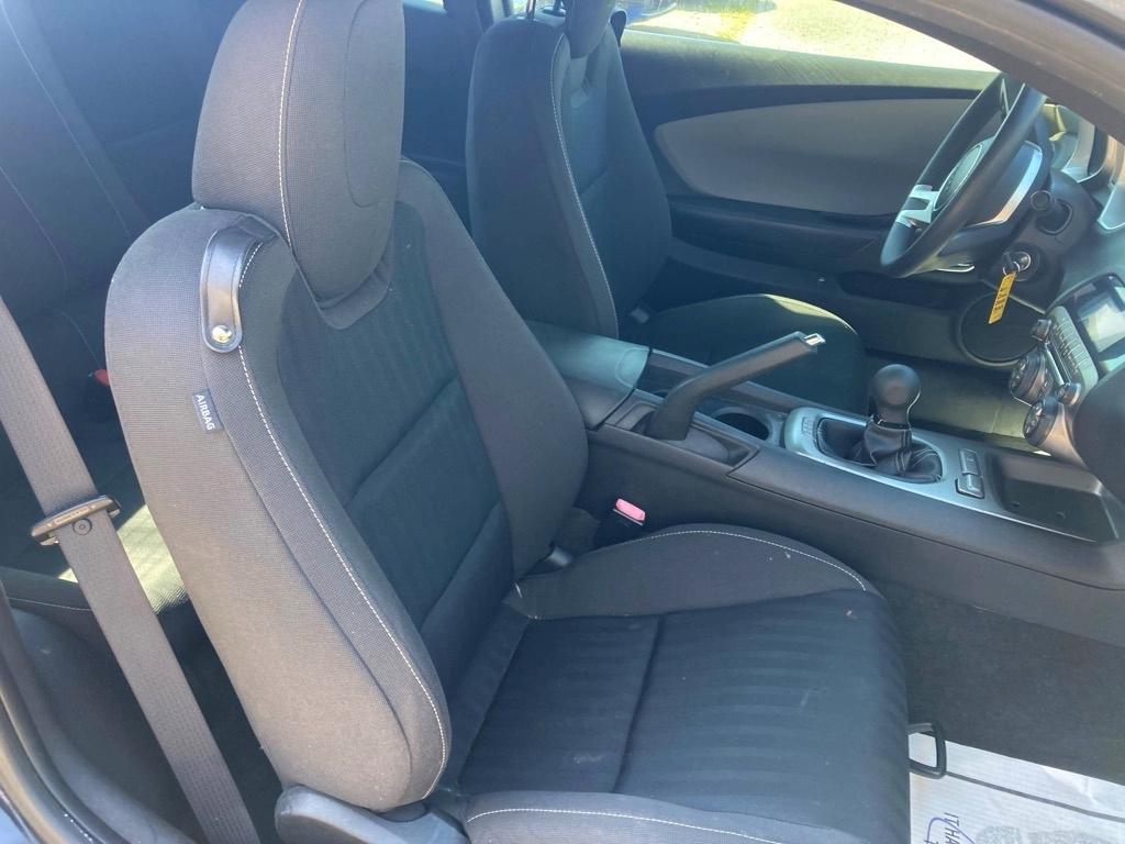 Chevrolet Camaro 2dr Cpe 1LS 2011