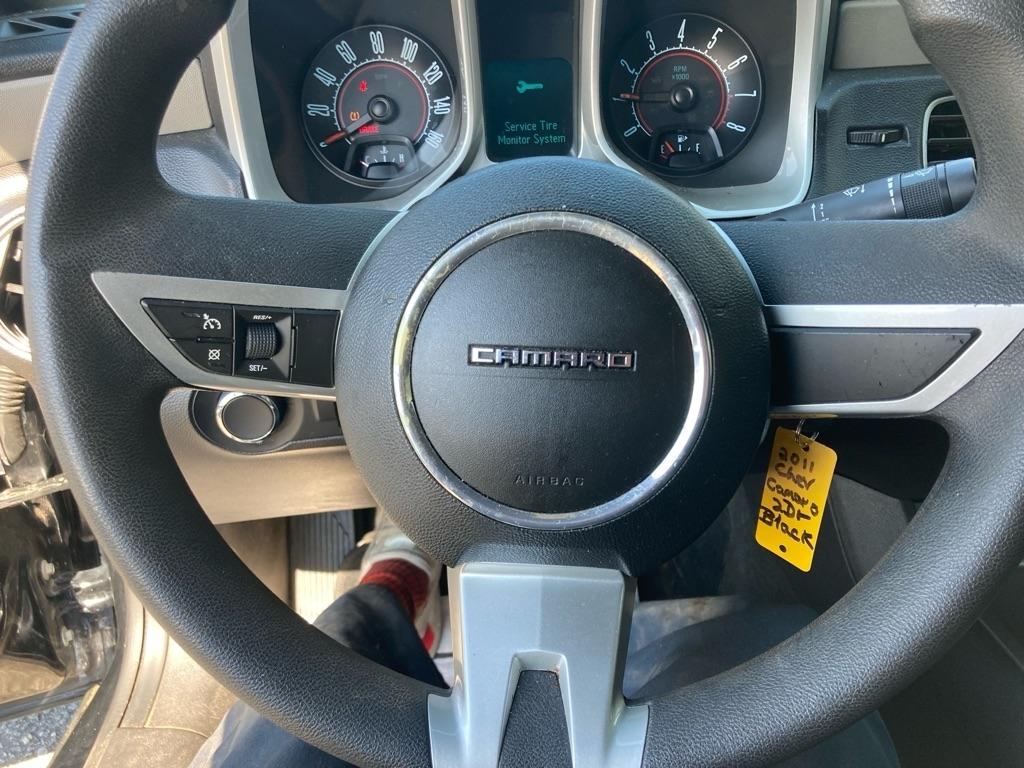 Chevrolet Camaro 2dr Cpe 1LS 2011