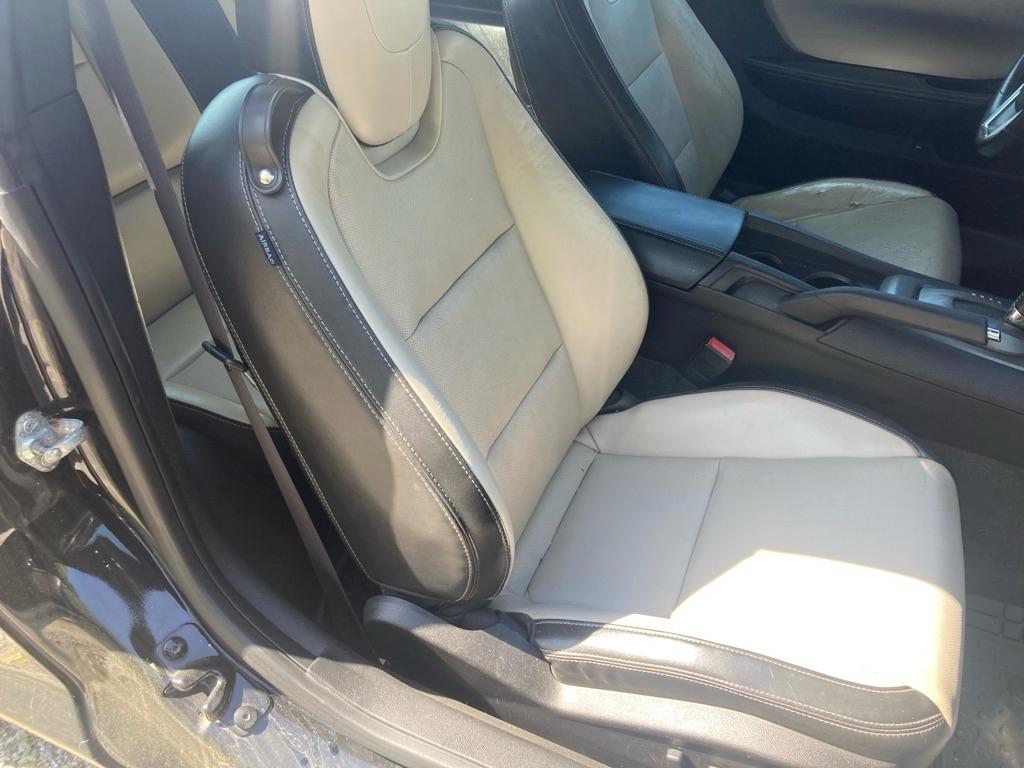 Chevrolet Camaro 2dr Cpe 2LT 2012