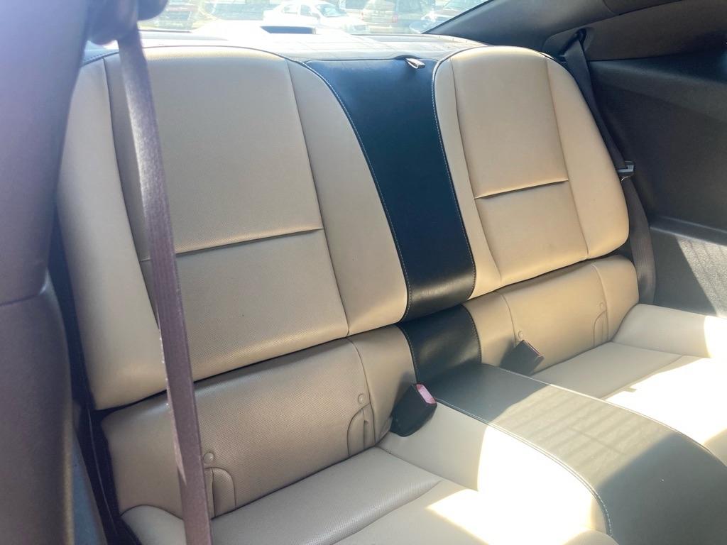 Chevrolet Camaro 2dr Cpe 2LT 2012