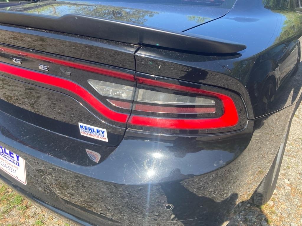 Dodge Charger SXT RWD 2019