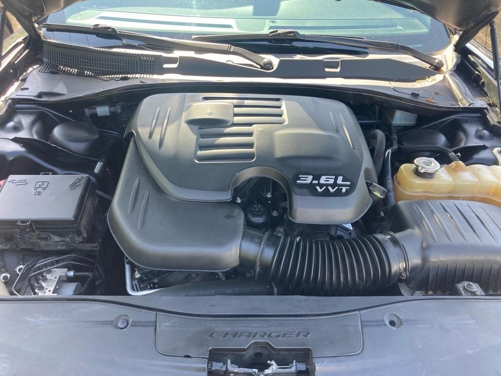 Dodge Charger SXT RWD 2019