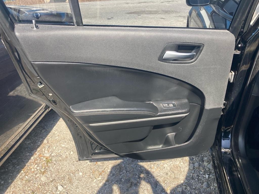 Dodge Charger SXT RWD 2019