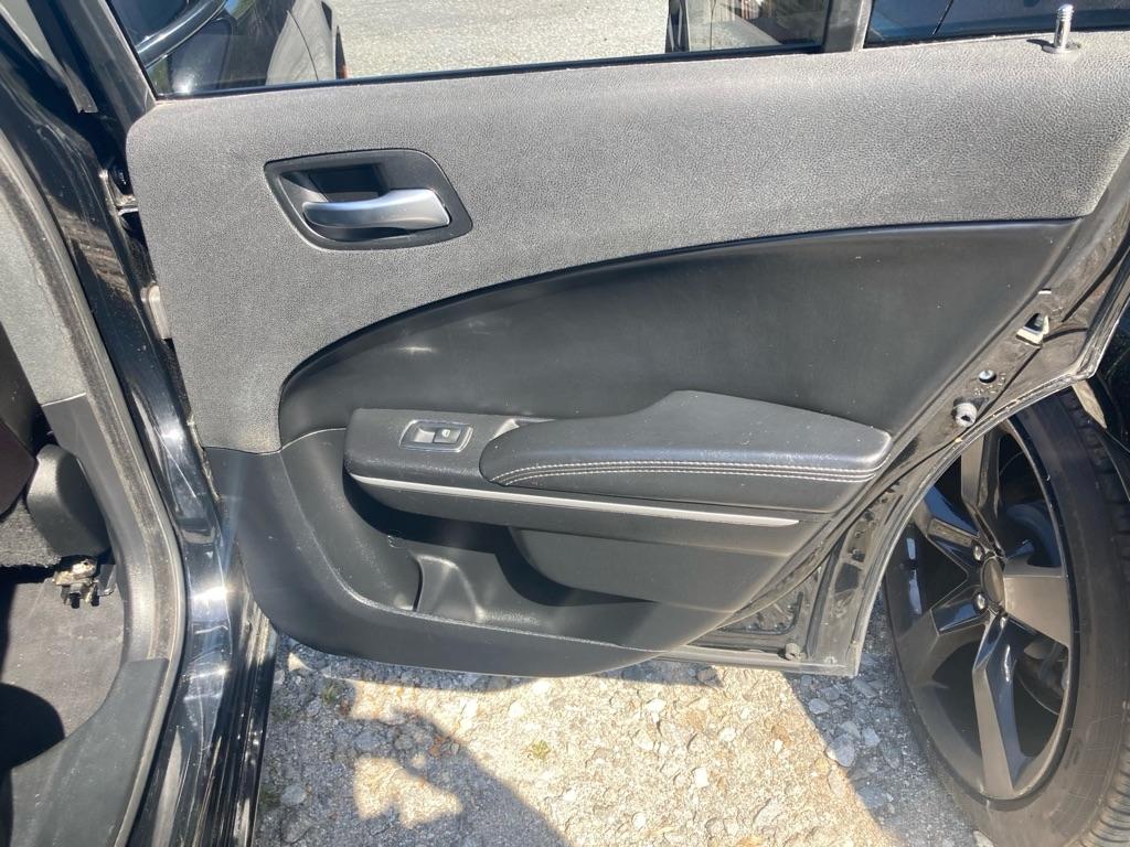 Dodge Charger SXT RWD 2019