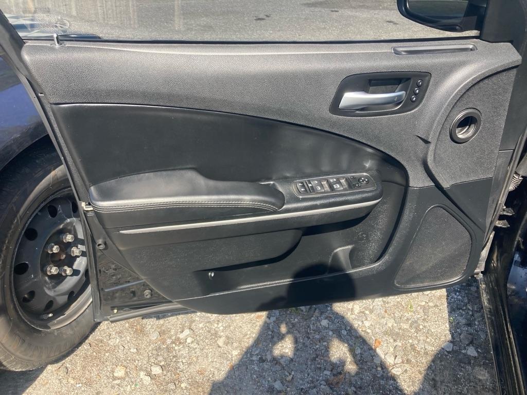 Dodge Charger SXT RWD 2019