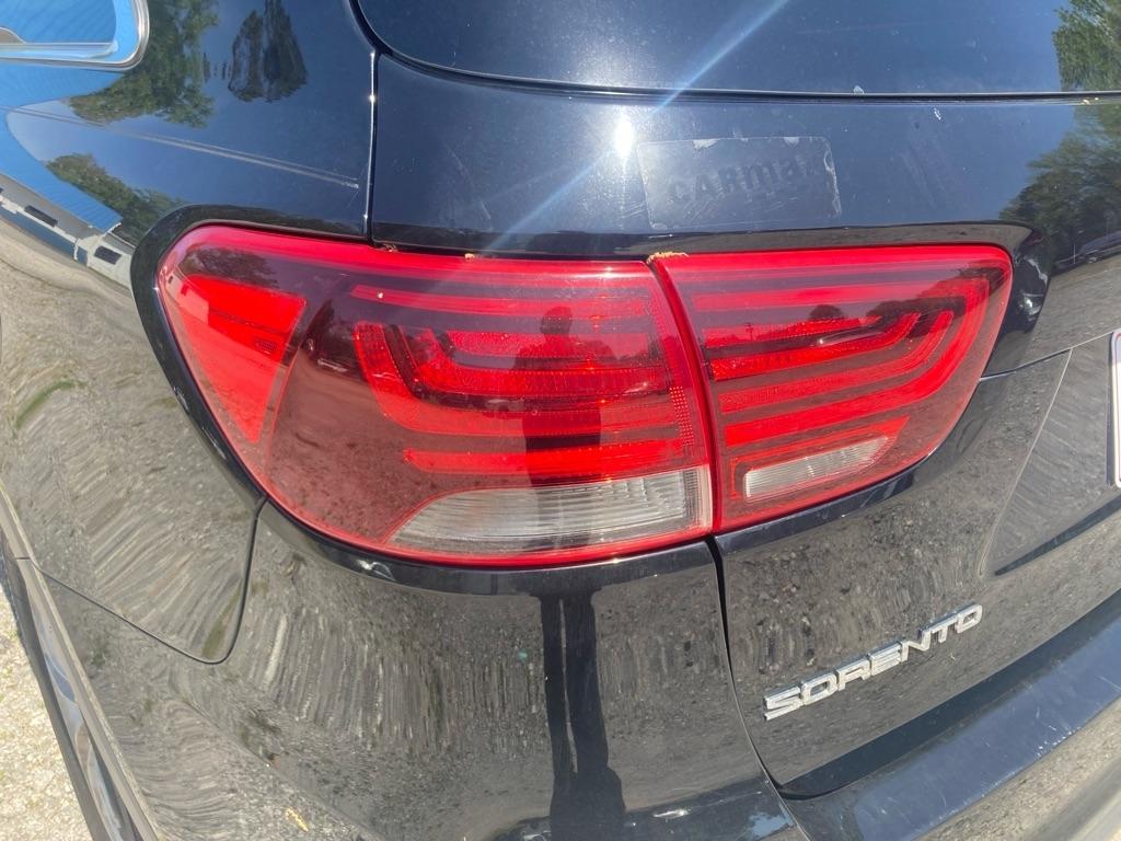 Kia Sorento L FWD 2019