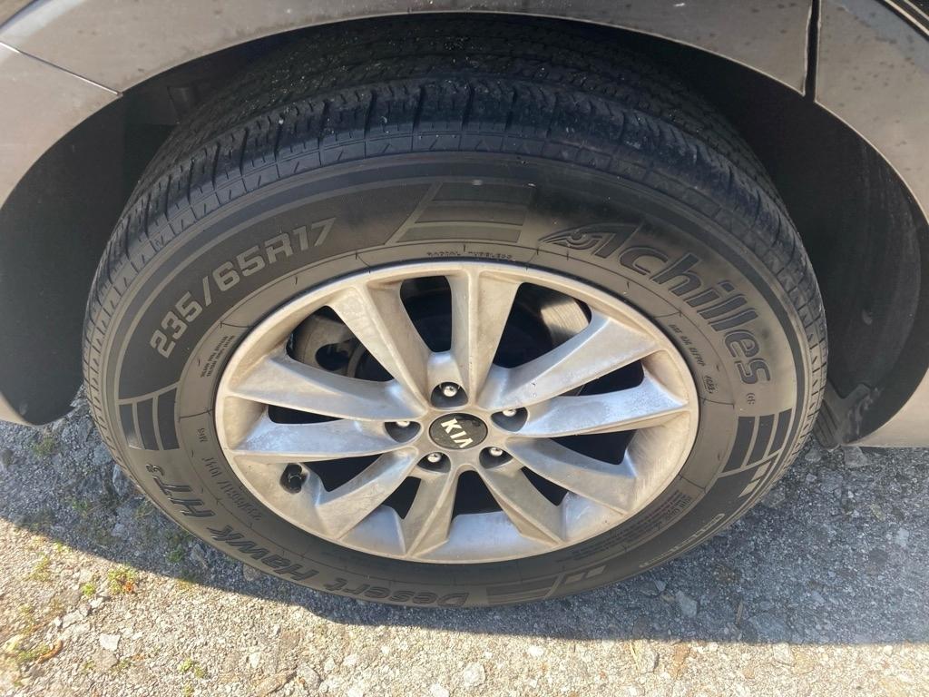 Kia Sorento L FWD 2019