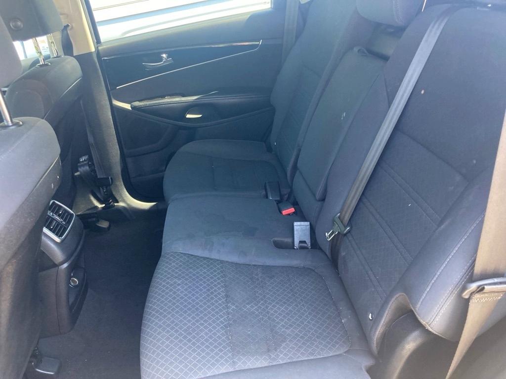 Kia Sorento L FWD 2019