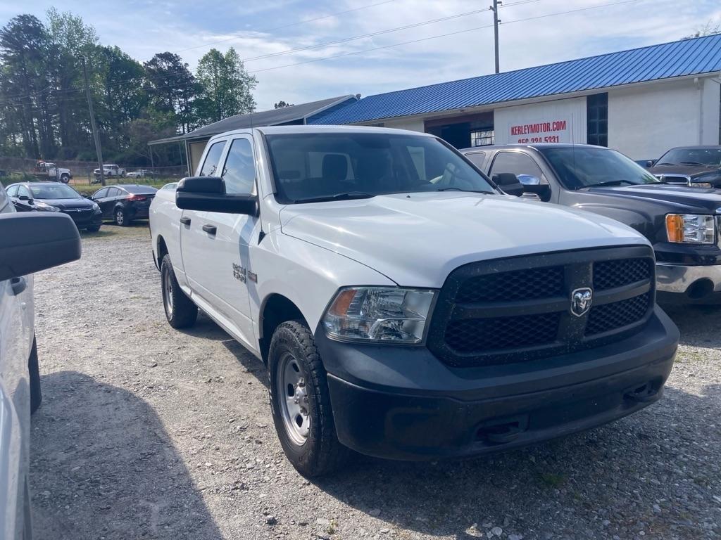 RAM 1500 4WD Quad Cab 140.5" Tradesman 2014