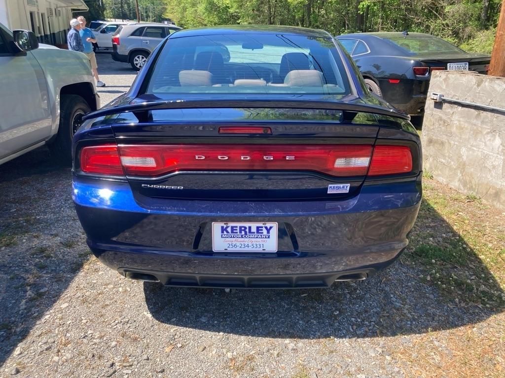 Dodge Charger 4dr Sdn SE RWD 2014