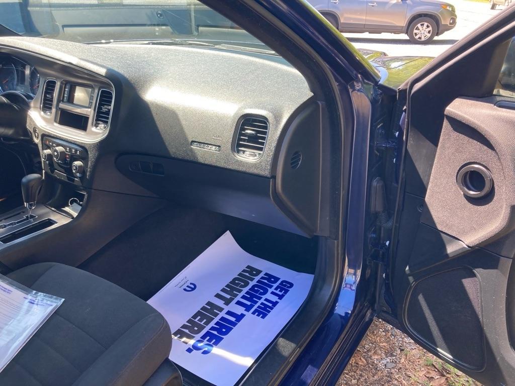 Dodge Charger 4dr Sdn SE RWD 2014