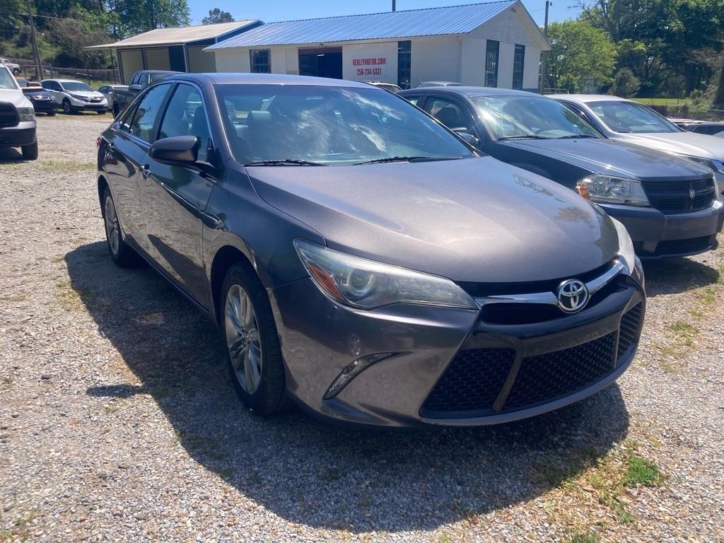 Toyota Camry XLE Auto (Natl) 2017