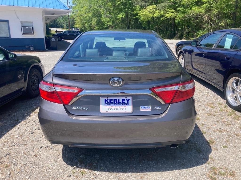 Toyota Camry XLE Auto (Natl) 2017