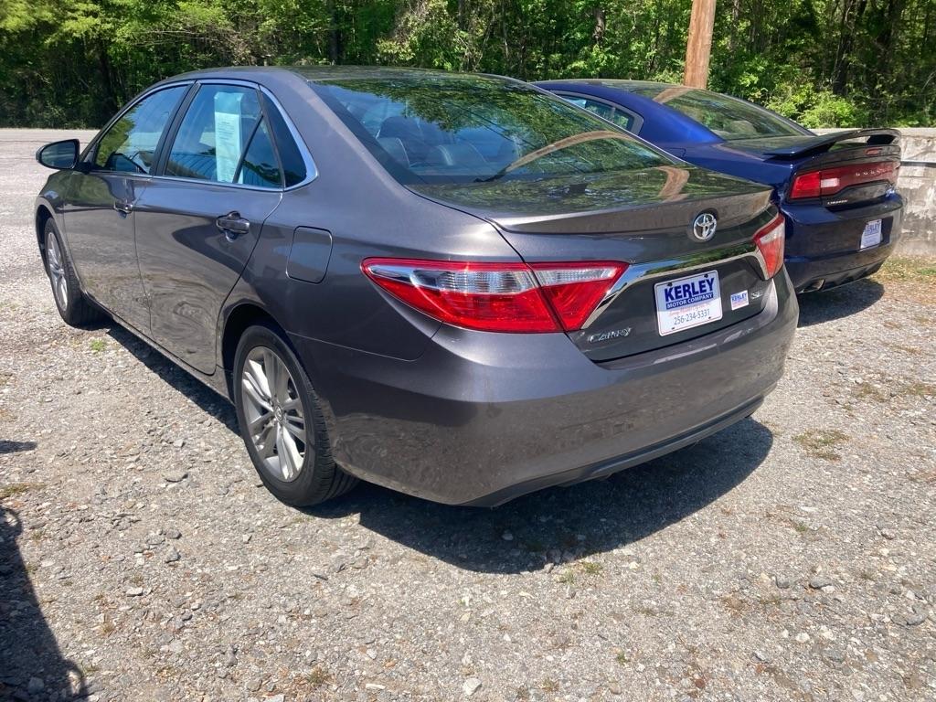 Toyota Camry XLE Auto (Natl) 2017