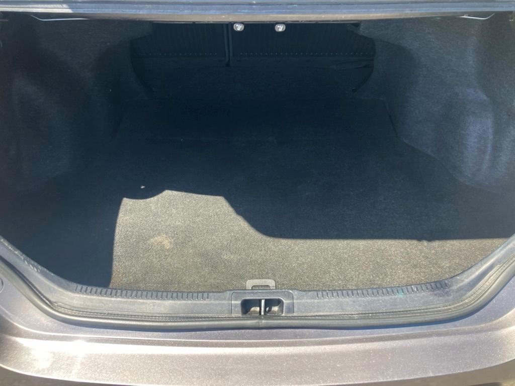 Toyota Camry XLE Auto (Natl) 2017