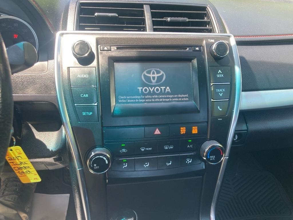 Toyota Camry XLE Auto (Natl) 2017