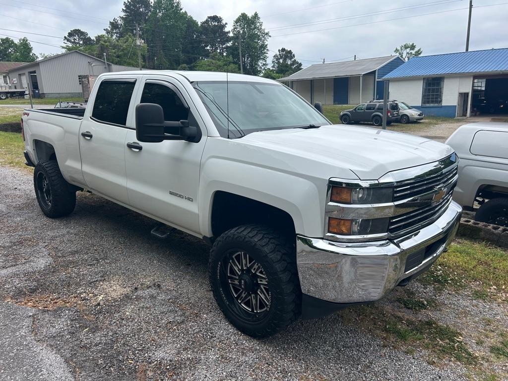 Chevrolet Silverado 2500HD Built After Aug 14 4WD Crew Cab 153.7" Work Truck 2015