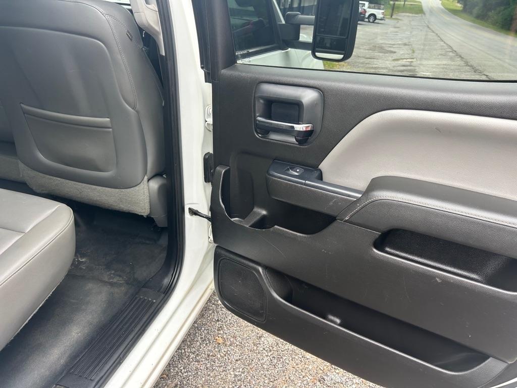 Chevrolet Silverado 2500HD Built After Aug 14 4WD Crew Cab 153.7" Work Truck 2015