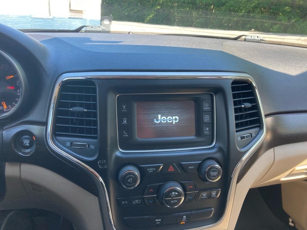 Jeep Grand Cherokee RWD 4dr Laredo 2014