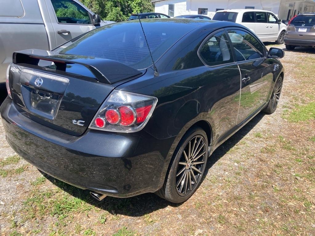 Scion tC 2dr HB Man (Natl) 2009