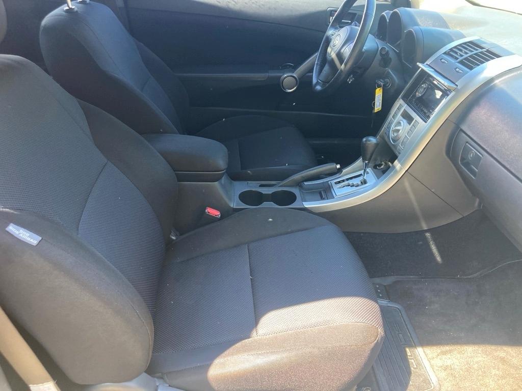 Scion tC 2dr HB Man (Natl) 2009