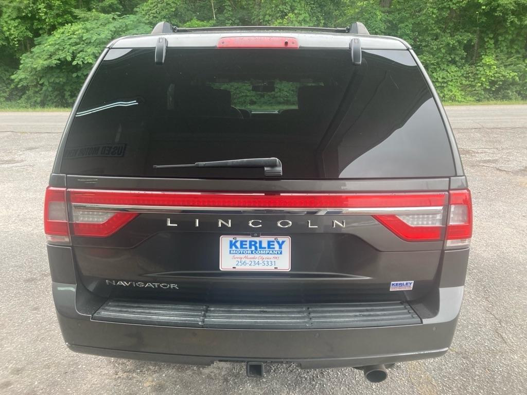 Lincoln Navigator 4x4 Select 2017