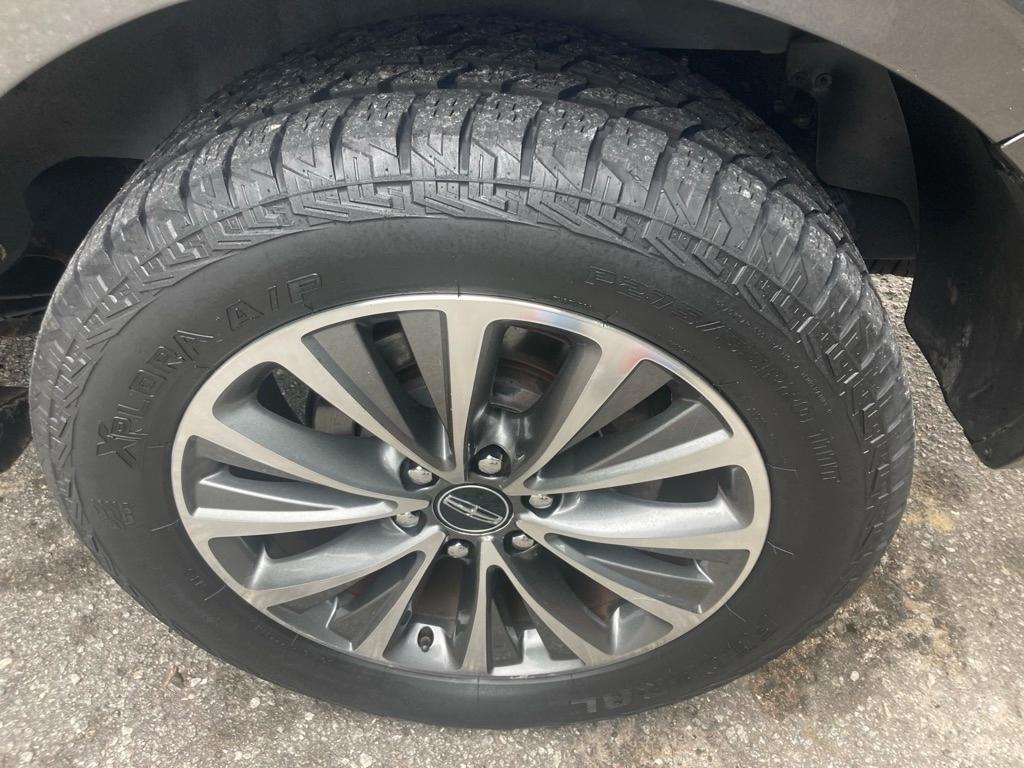 Lincoln Navigator 4x4 Select 2017