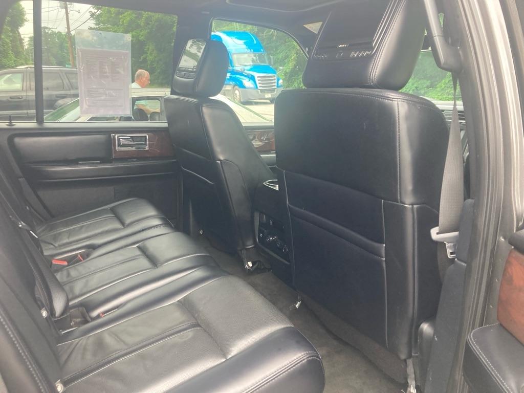 Lincoln Navigator 4x4 Select 2017