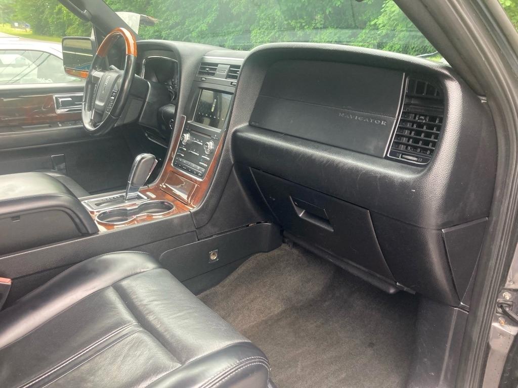Lincoln Navigator 4x4 Select 2017