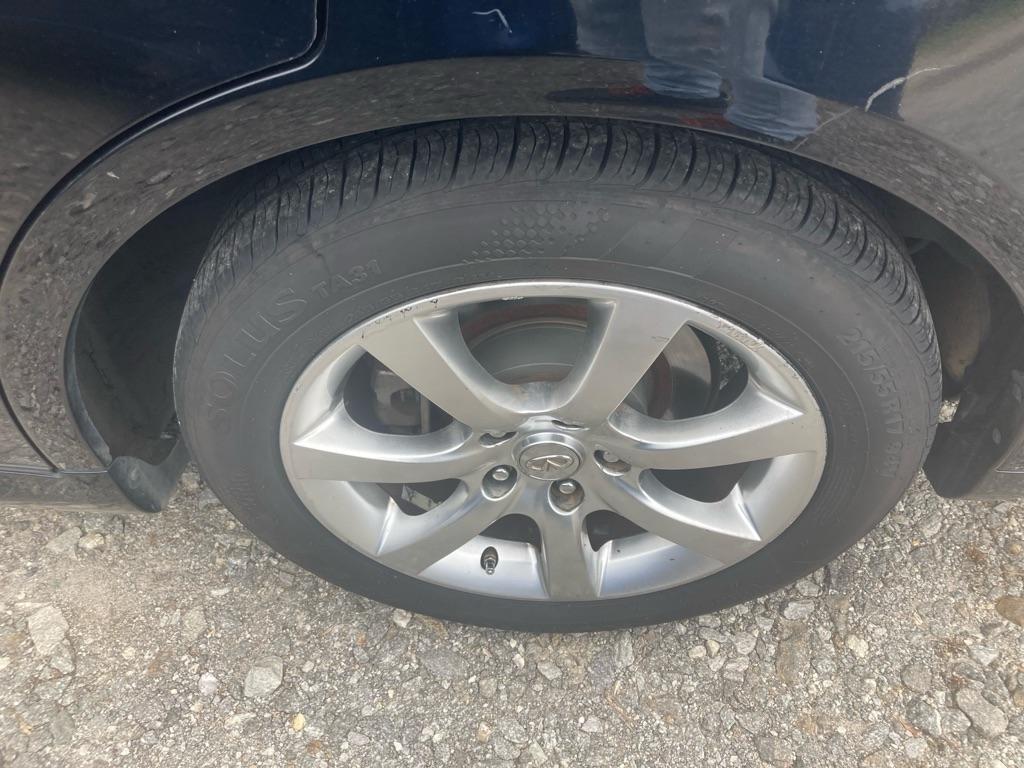 Infiniti G35 Sedan G35 4dr Sdn Auto 2005
