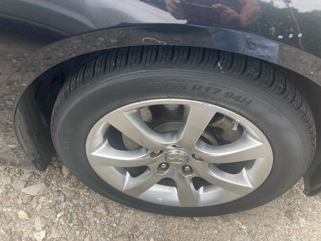 Infiniti G35 Sedan G35 4dr Sdn Auto 2005