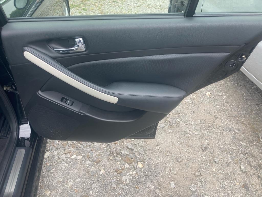 Infiniti G35 Sedan G35 4dr Sdn Auto 2005