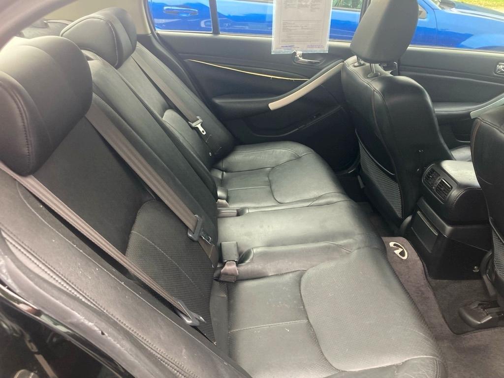 Infiniti G35 Sedan G35 4dr Sdn Auto 2005