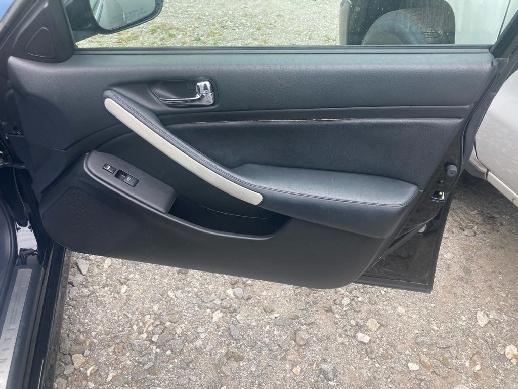 Infiniti G35 Sedan G35 4dr Sdn Auto 2005