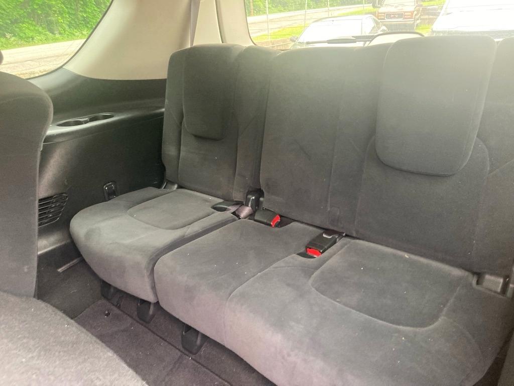 Nissan Armada 4x2 SV 2018