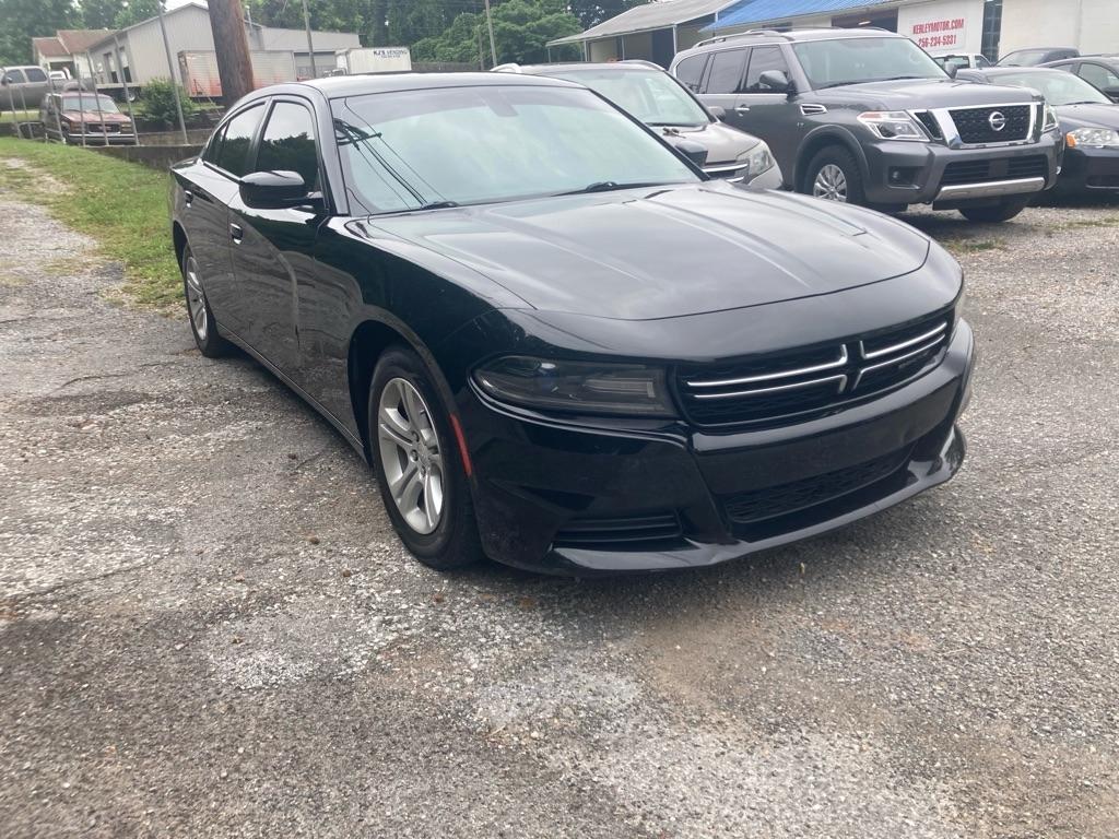 Dodge Charger 4dr Sdn SE RWD 2016
