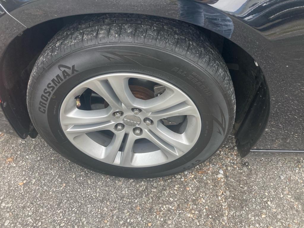 Dodge Charger 4dr Sdn SE RWD 2016