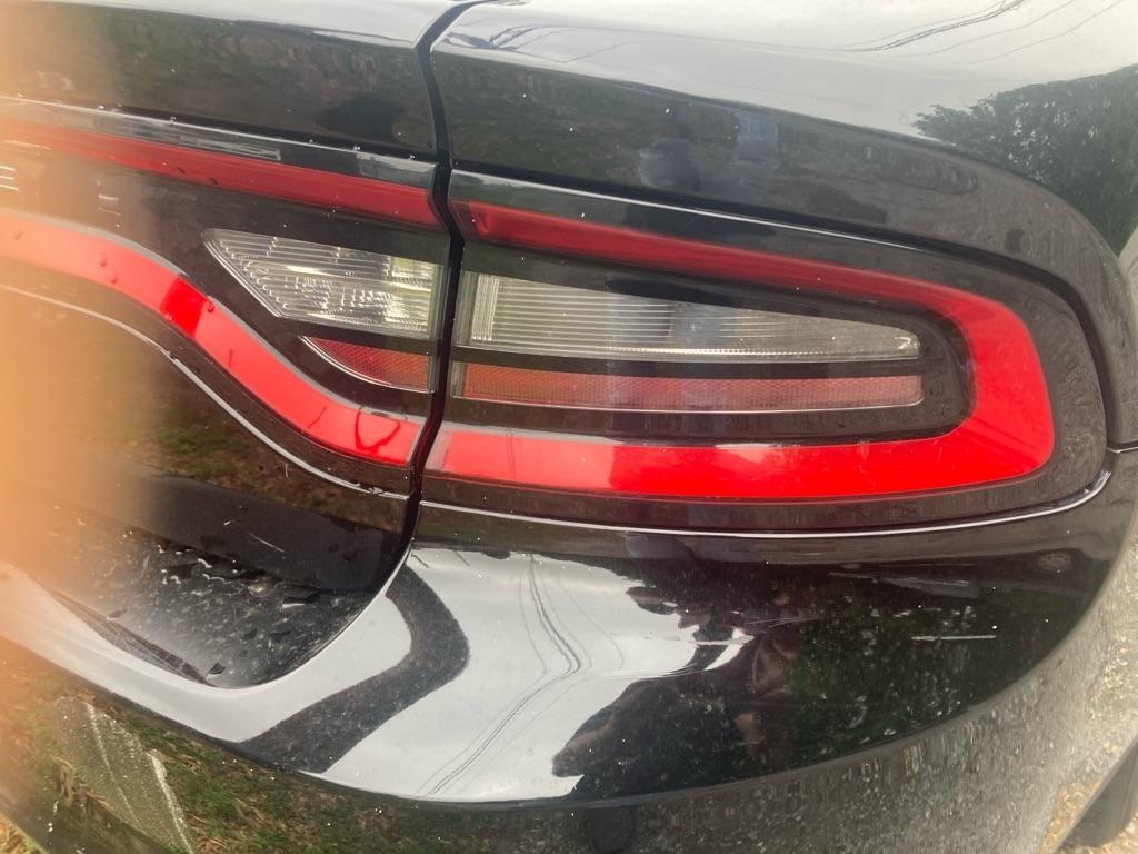 Dodge Charger 4dr Sdn SE RWD 2016