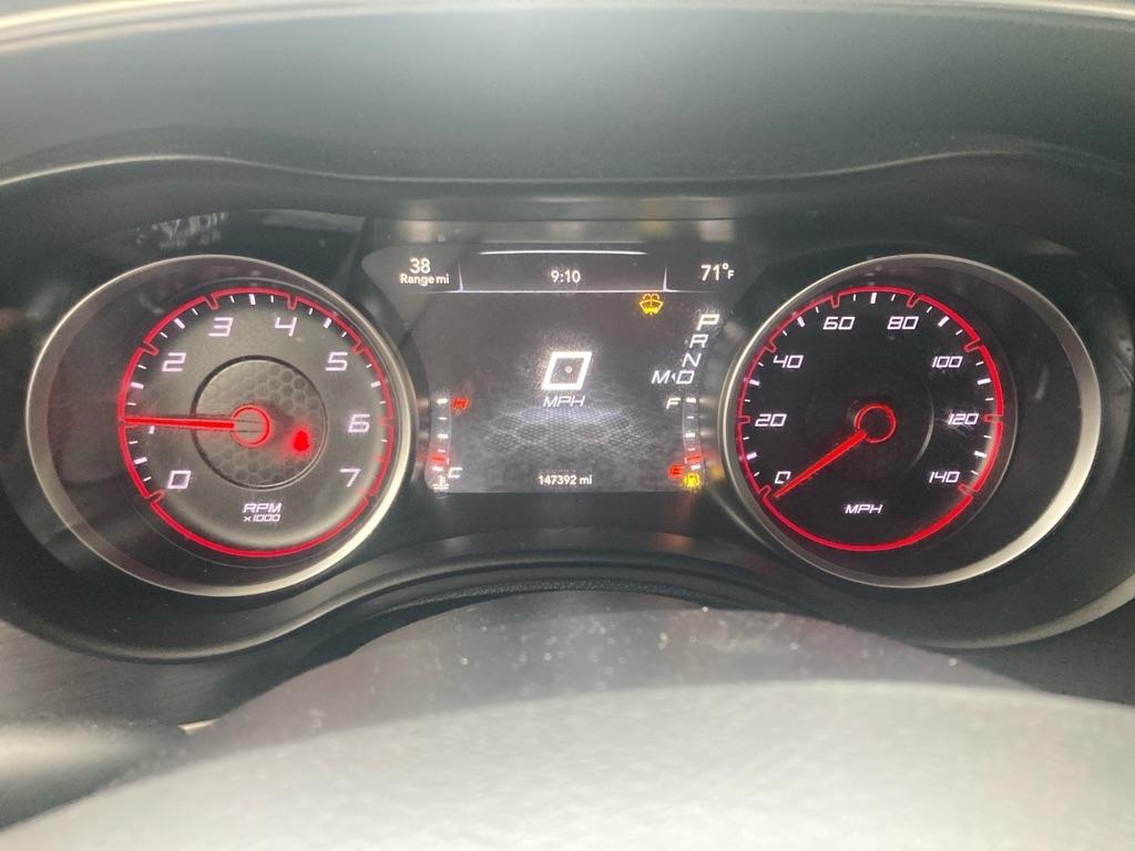 Dodge Charger 4dr Sdn SE RWD 2016