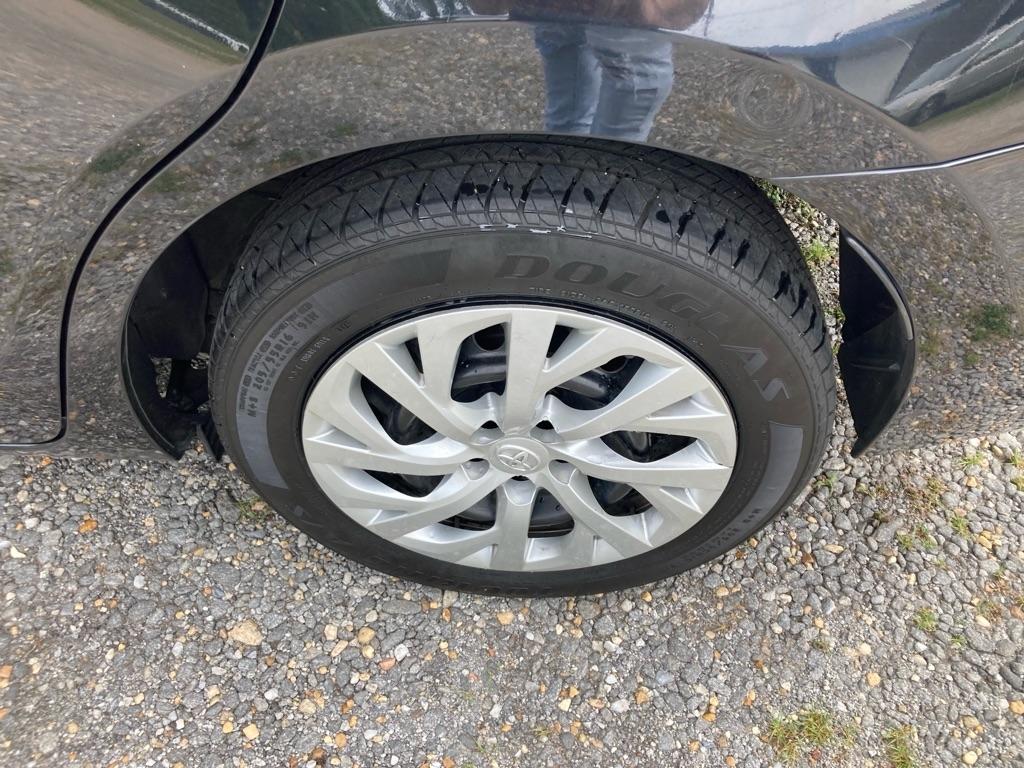 Toyota Corolla XLE CVT (Natl) 2019