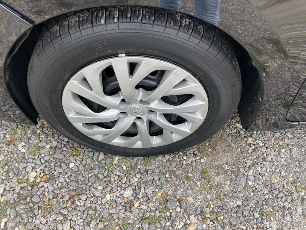 Toyota Corolla XLE CVT (Natl) 2019