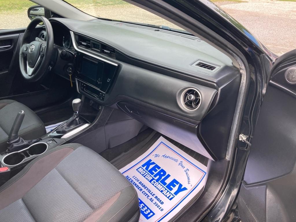 Toyota Corolla XLE CVT (Natl) 2019