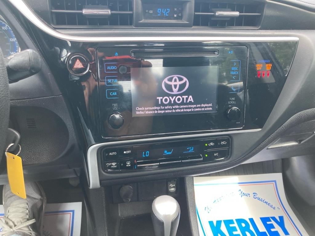 Toyota Corolla XLE CVT (Natl) 2019